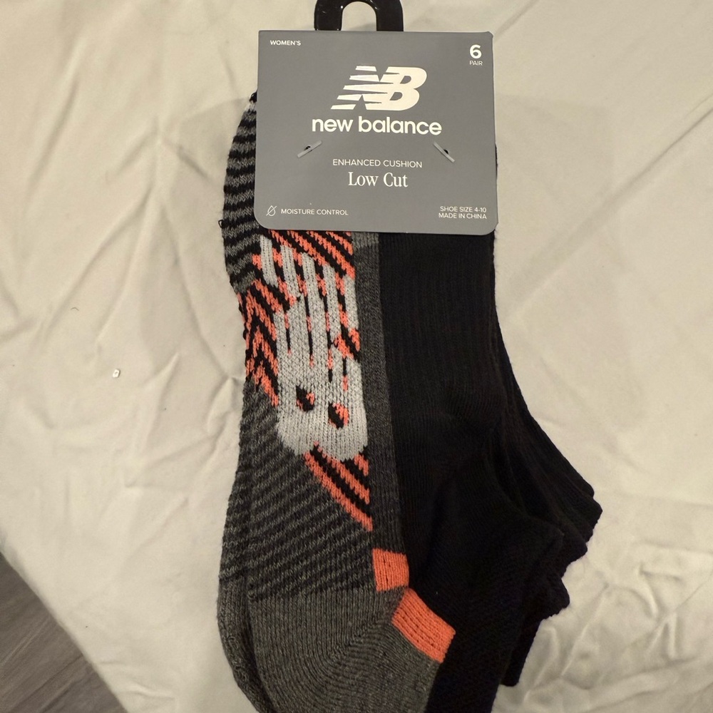 New Balance Women’s Low Cut Socks - Black and Gray